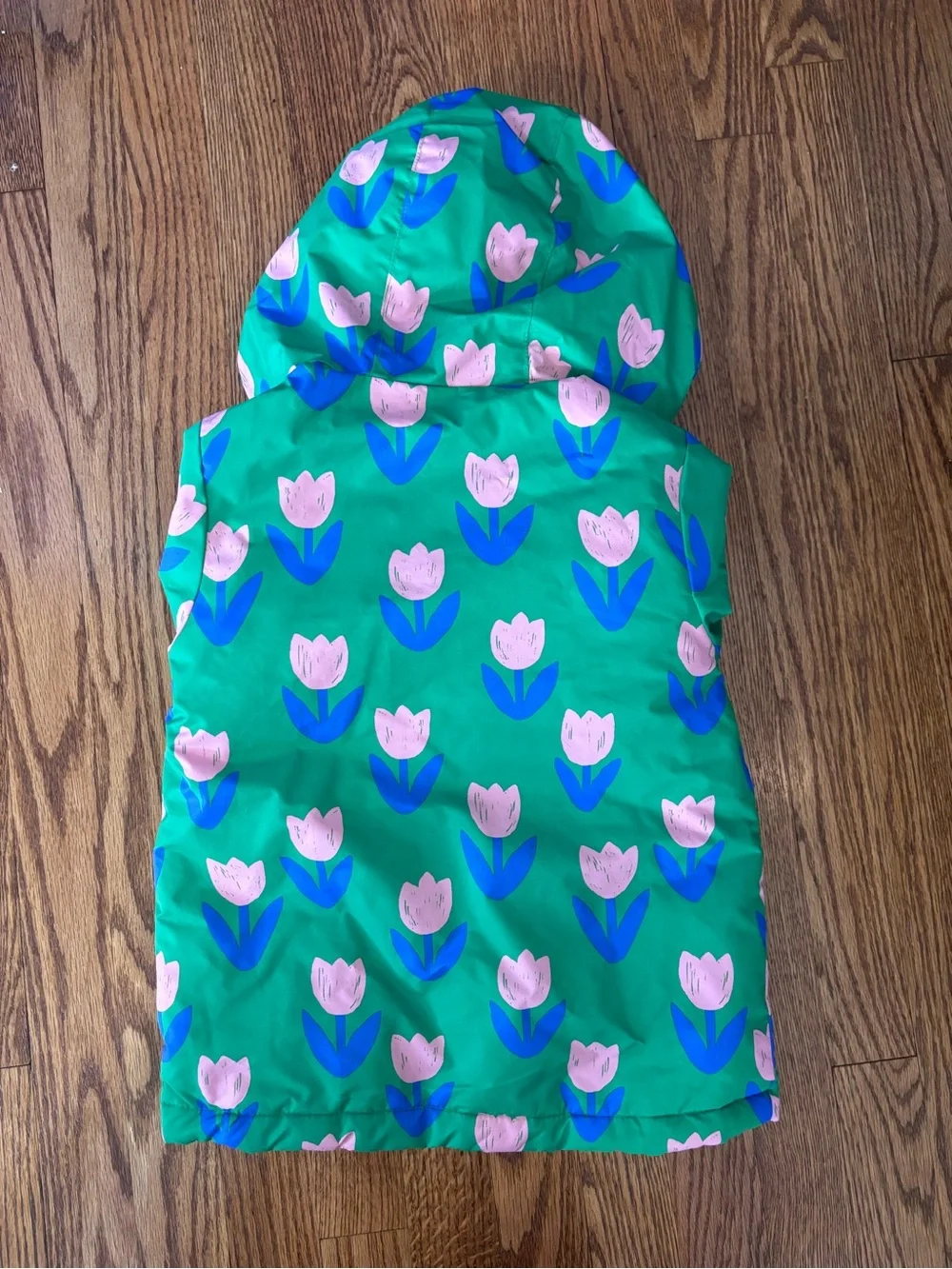 Mini Boden Jersey-Lined Anorak/Raincoat in Runner Bean Green Tulips size 5/6Y